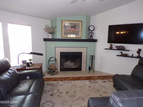 Living - 44112 Ocotillo St, Bouse, AZ 85325 photo 4 of 4