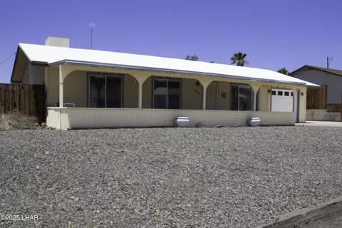 825 Manor Dr, Lake Havasu City, AZ 86403
