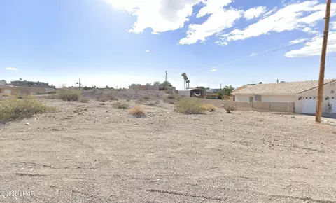3930 Highlander Ave, Lake Havasu City, AZ 86406