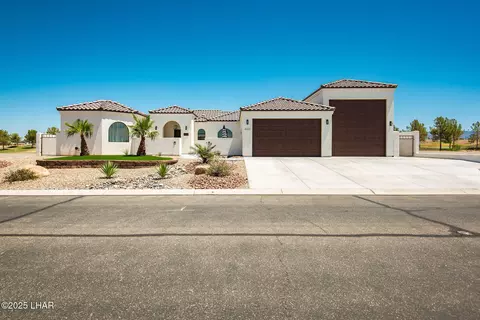 6322 S Via De Oro, Fort Mohave, AZ 86426