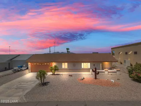 3049 Hidden Valley Dr, Lake Havasu City, AZ 86404