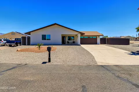 166 Resorter Ln, Lake Havasu City, AZ 86406