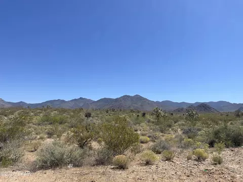 244-08 E 007 E Allison Dr, Yucca, AZ 86438 photo 9