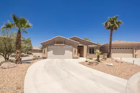 735 Malibu Pl, Lake Havasu City, AZ 86403
