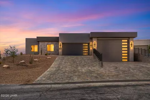 1811 Westport Dr, Lake Havasu City, AZ 86404