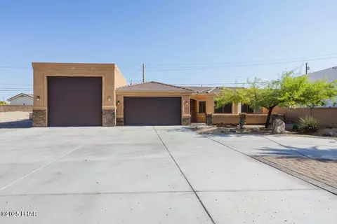 532 Acoma Blvd N, Lake Havasu City, AZ 86403