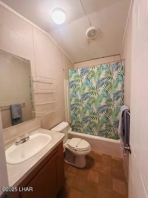 Bath - 44357 Cactus St, Bouse, AZ 85325 photo 1 of 2
