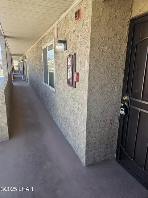 256 Lake Havasu Ave #B67, Lake Havasu City, AZ 86403