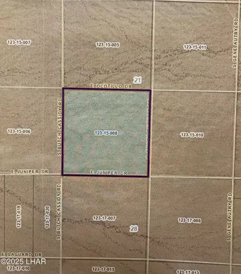000 E Juniper Dr, Yucca, AZ 86438