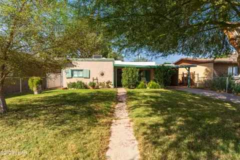 1912 S Joshua Ave, Parker, AZ 85344