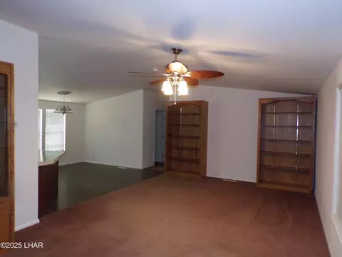 49043 Bald Eagle Ln, Bouse, AZ 85325 photo 7