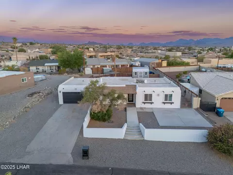 320 Chipeta Ln, Lake Havasu City, AZ 86403