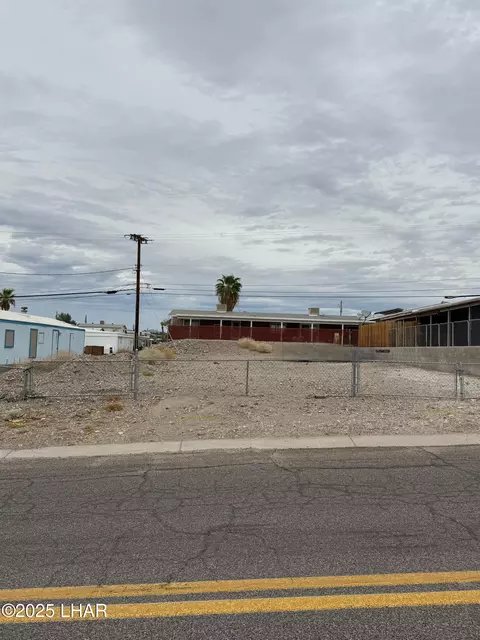 tbd Lake Dr, Lake Havasu City, AZ 86404