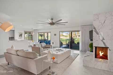 393 Hagen Way, Lake Havasu City, AZ 86406