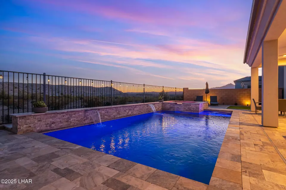 Exterior - 1640 E Raintree Ave, Lake Havasu City, AZ 86404 photo 9 of 12