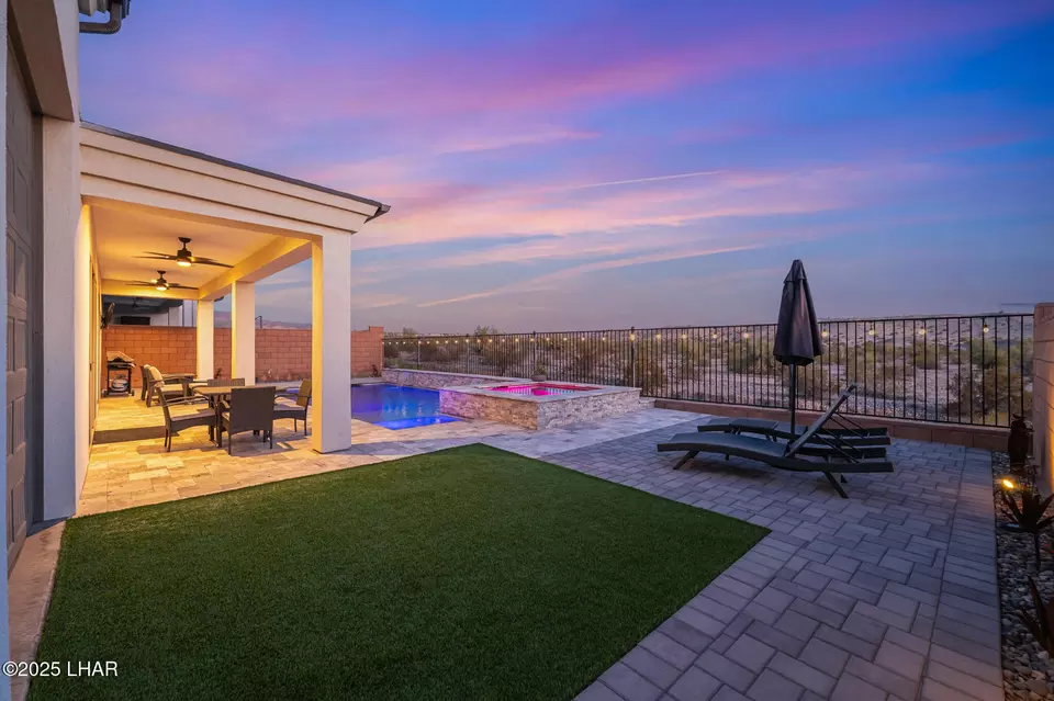 Exterior - 1640 E Raintree Ave, Lake Havasu City, AZ 86404 photo 3 of 12