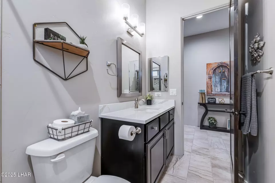 Bath - 1640 E Raintree Ave, Lake Havasu City, AZ 86404 photo 4 of 4