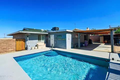 4050 Cherry Tree Blvd, Lake Havasu City, AZ 86406