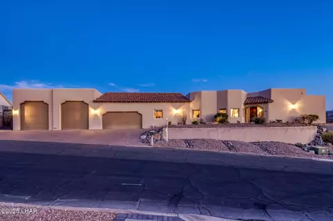 562 Burkemo Ln, Lake Havasu City, AZ 86406