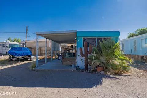 10948 Captain Ln, Parker, AZ 85344