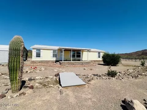 Exterior - 44113 E Perry Dr, Salome, AZ 85348 photo 2 of 6