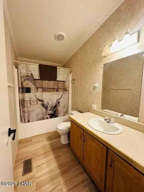Bath - 44113 E Perry Dr, Salome, AZ 85348 photo 4 of 4