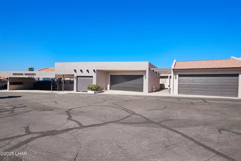 2673 Jamaica Blvd S #10, Lake Havasu City, AZ 86406