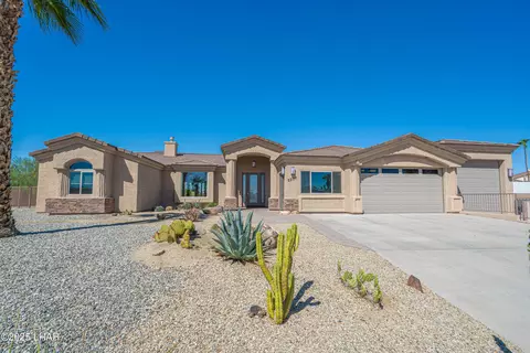 2207 Oliver Ln, Lake Havasu City, AZ 86406