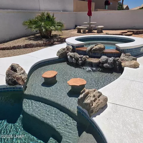 3880 N Chelsea Cir, Lake Havasu City, AZ 86404
