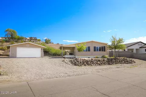 2174 Coronado Dr, Bullhead City, AZ 86442