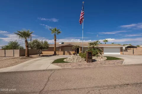 2635 Hacienda Dr, Lake Havasu City, AZ 86403