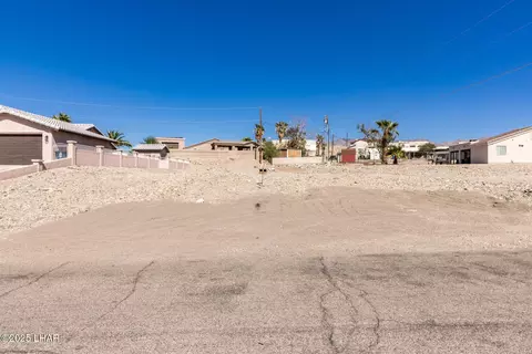 3069 Hidden Valley Dr, Lake Havasu City, AZ 86404