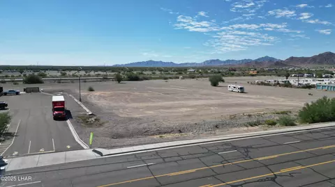 525 E Main St, Quartzsite, AZ 85346 photo 20
