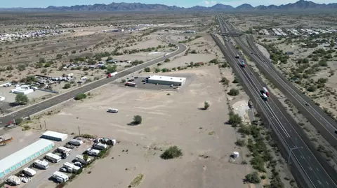 525 E Main St, Quartzsite, AZ 85346 photo 9