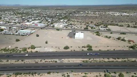 525 E Main St, Quartzsite, AZ 85346 photo 7