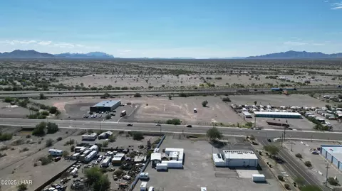 525 E Main St, Quartzsite, AZ 85346 photo 23