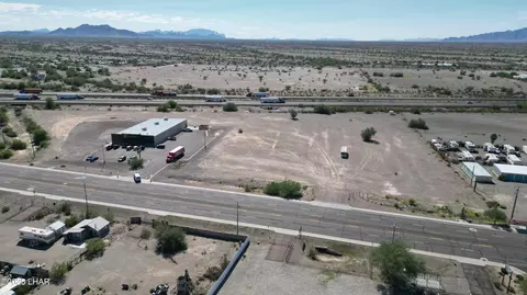 525 E Main St, Quartzsite, AZ 85346 photo 14
