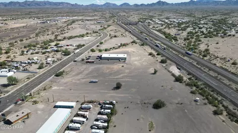 525 E Main St, Quartzsite, AZ 85346 photo 10