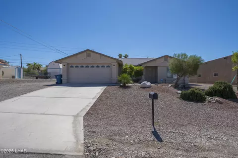 3346 Fountain Palm Dr, Lake Havasu City, AZ 86404