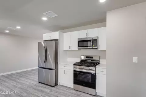 2090 San Juan Dr, Lake Havasu City, AZ 86403