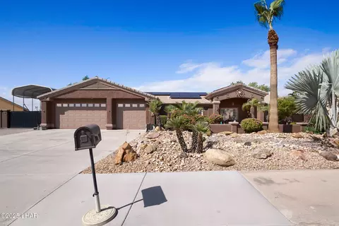 3241 Oro Grande Blvd, Lake Havasu City, AZ 86406