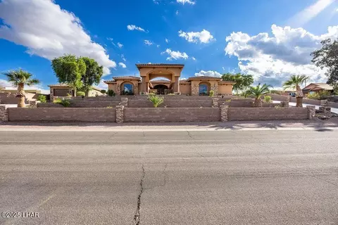 1824 Stovall St, Bullhead City, AZ 86442