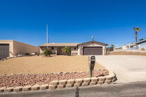 2949 Mica Dr, Lake Havasu City, AZ 86404