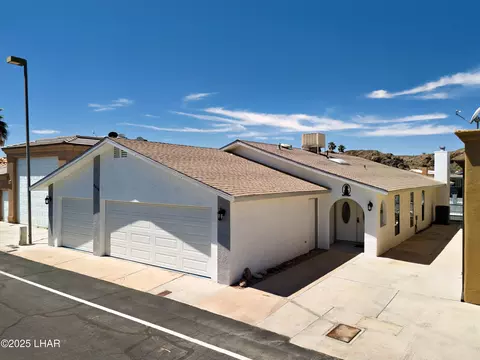 Exterior - 8850 Apache Loop, Parker, AZ 85344 photo 1 of 4