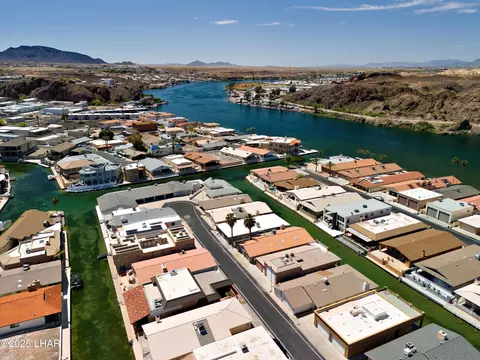 View/Area - 8850 Apache Loop, Parker, AZ 85344 photo 4 of 6