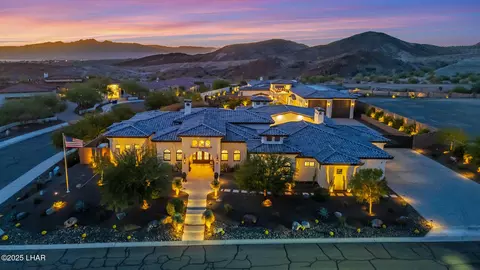 1030 Circula De Hacienda, Lake Havasu City, AZ 86406