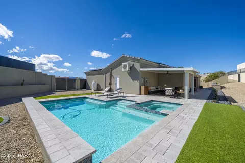 675 Knobhill Ln, Lake Havasu City, AZ 86403