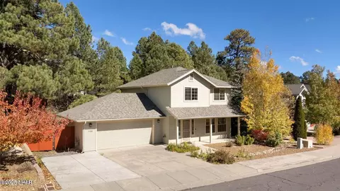738 W Cattle Drive Trl, Flagstaff, AZ 86005