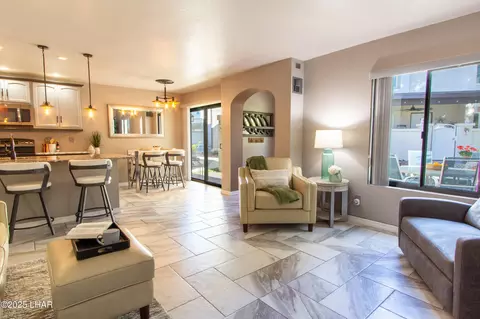 1852 Montana Vis # B, Lake Havasu City, AZ 86403
