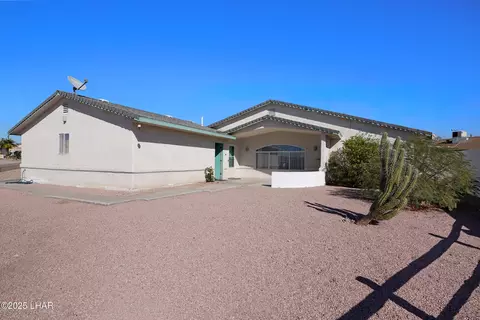 114 El Dorado Ave S, Lake Havasu City, AZ 86403
